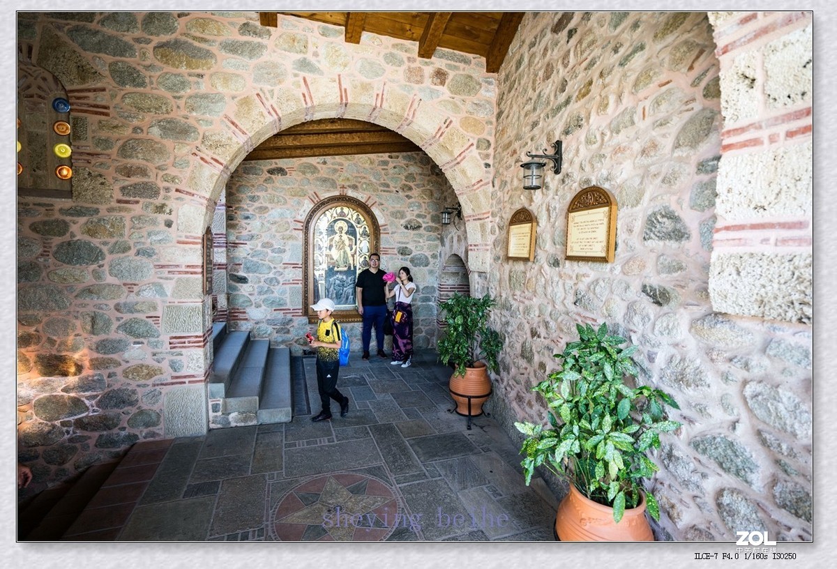 希腊中部的《天空之城》