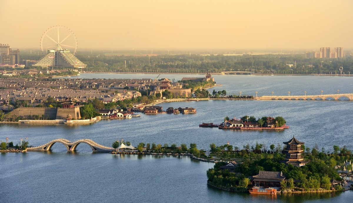 俯瞰东昌湖秀美的江北水城