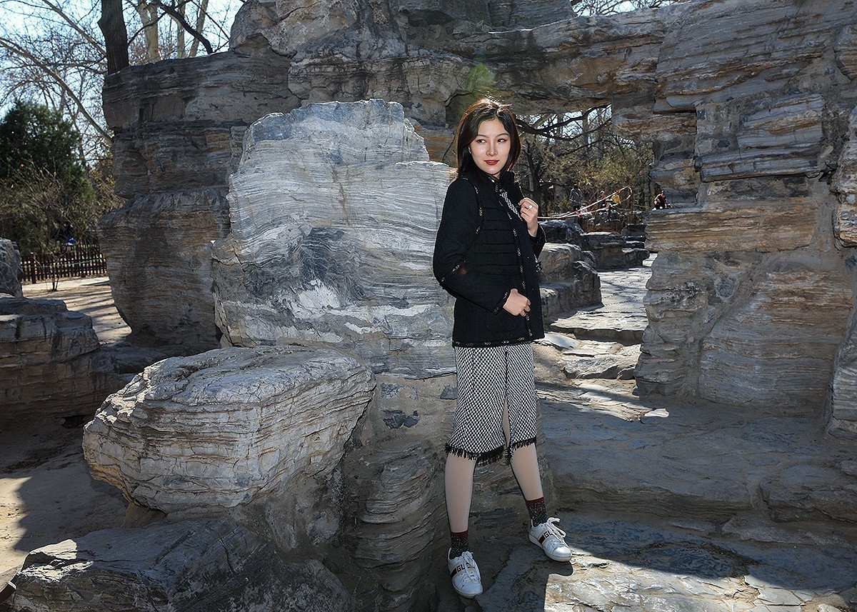 热瓦普作业《地坛公园拍模特》