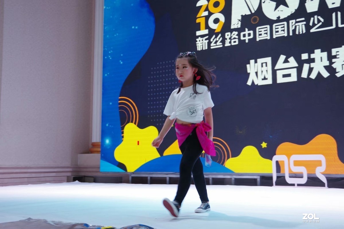 莱州源舞园小模特在烟台比赛影像