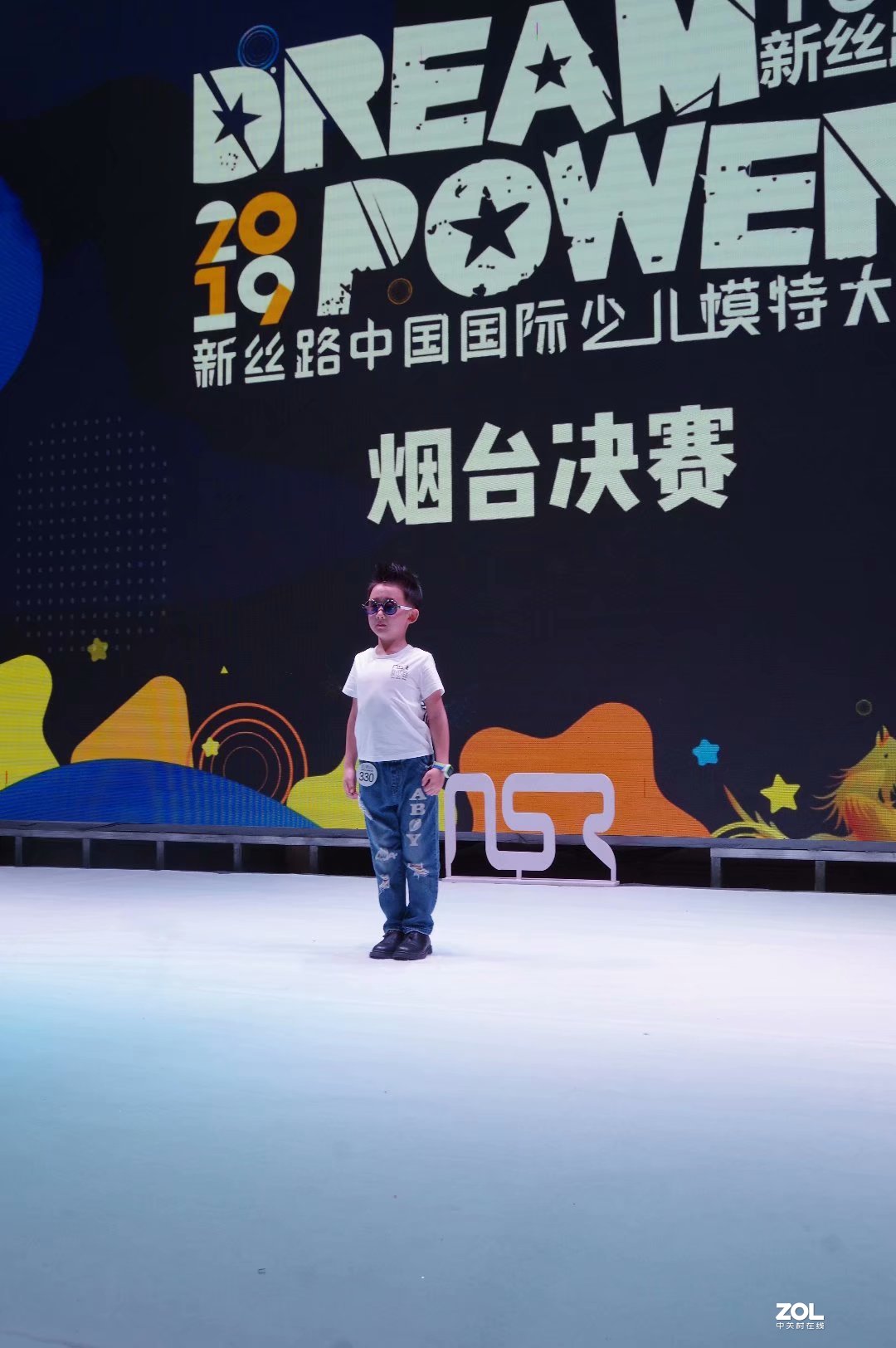 莱州源舞园小模特在烟台比赛影像