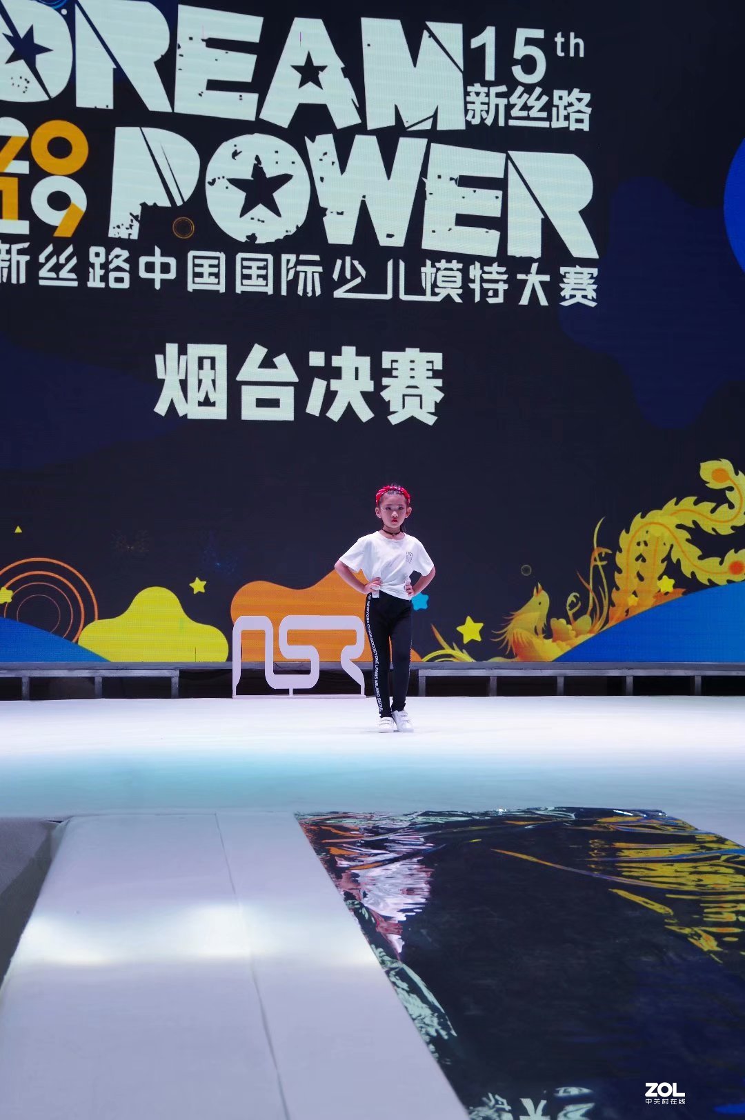 莱州源舞园小模特在烟台比赛影像