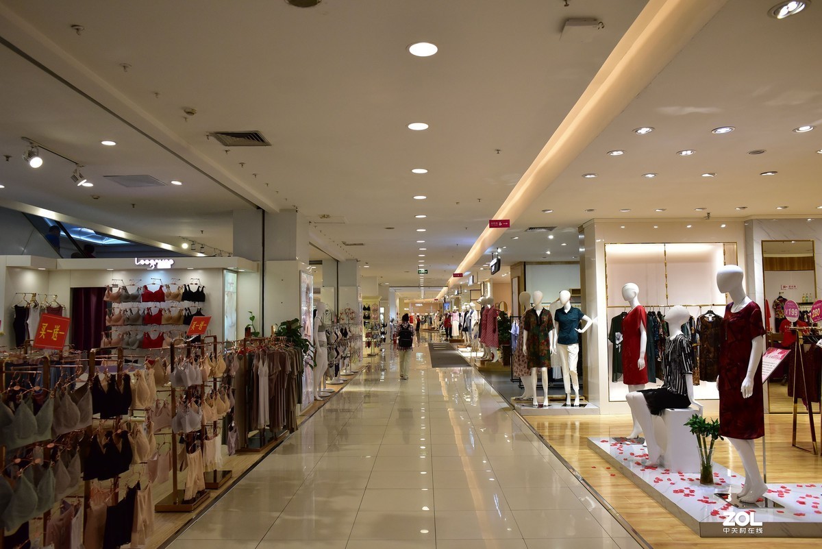 第一次用蔡司镜头，25 2.8，发几张样片，未做任何色彩处理