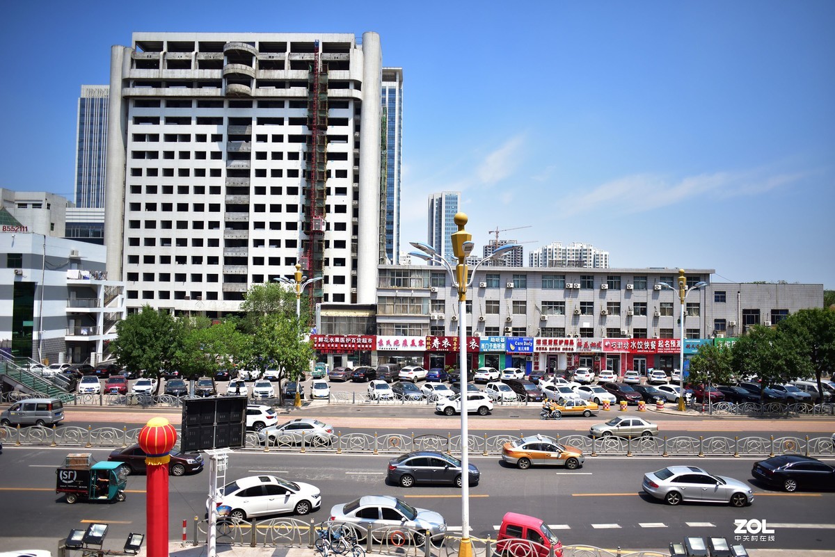 第一次用蔡司镜头，25 2.8，发几张样片，未做任何色彩处理