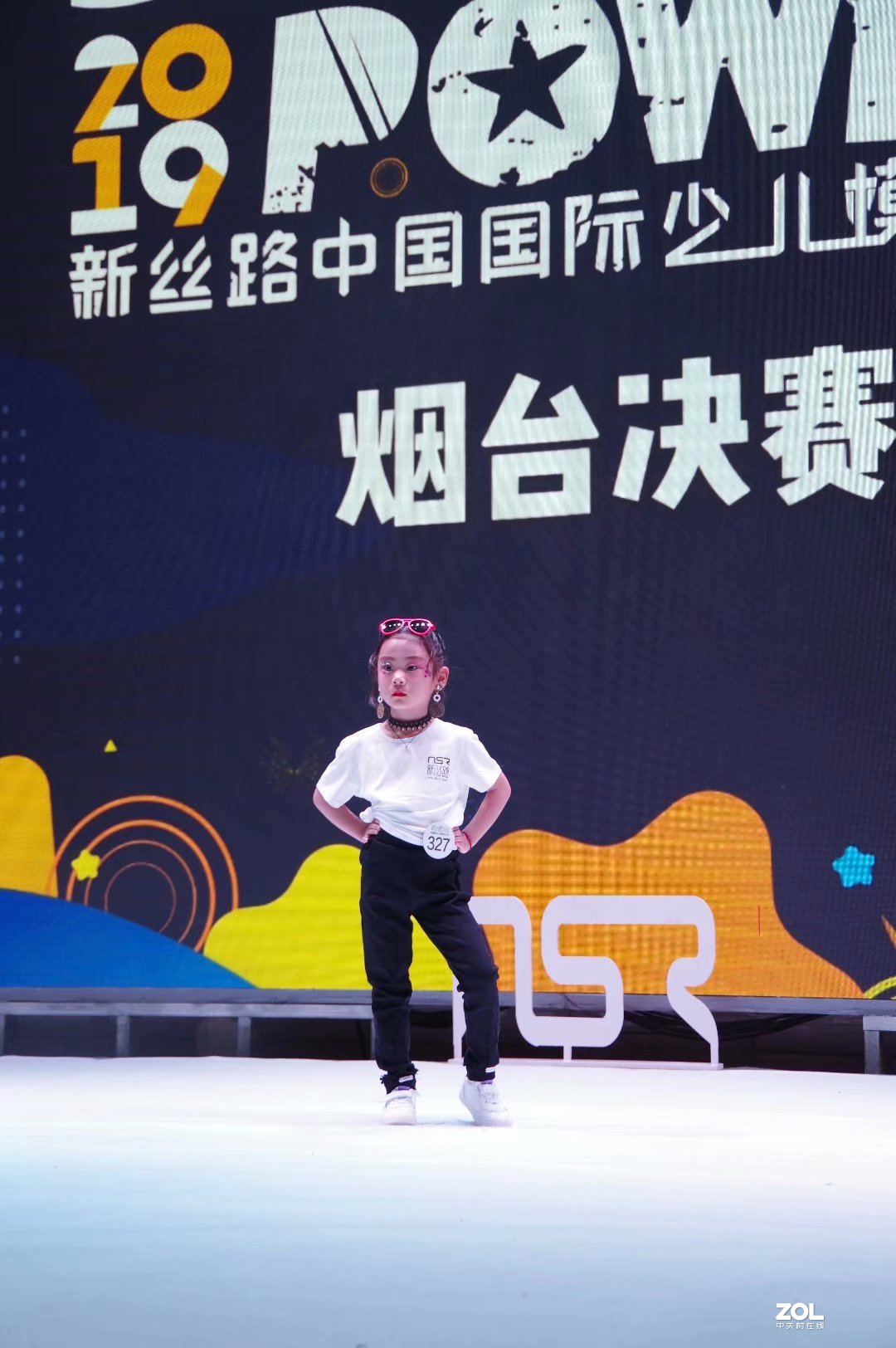 莱州源舞园小模特在烟台比赛影像