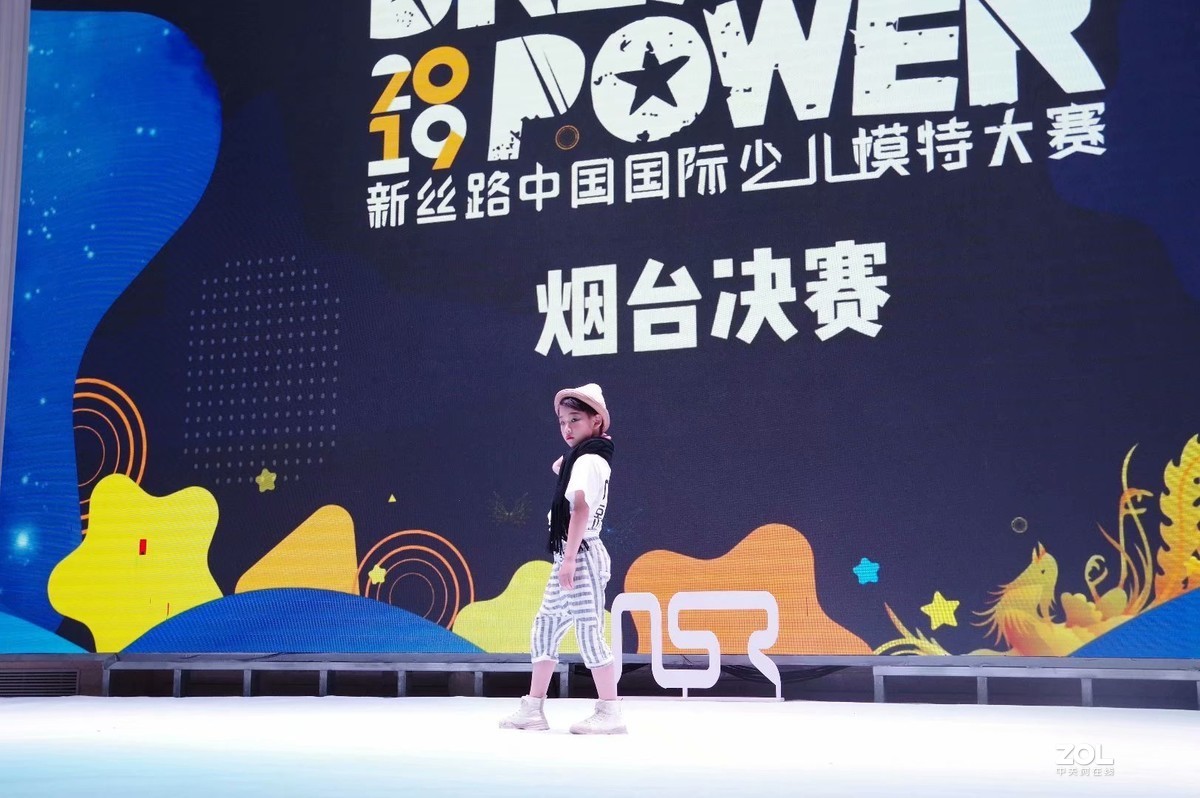 莱州源舞园小模特在烟台比赛影像