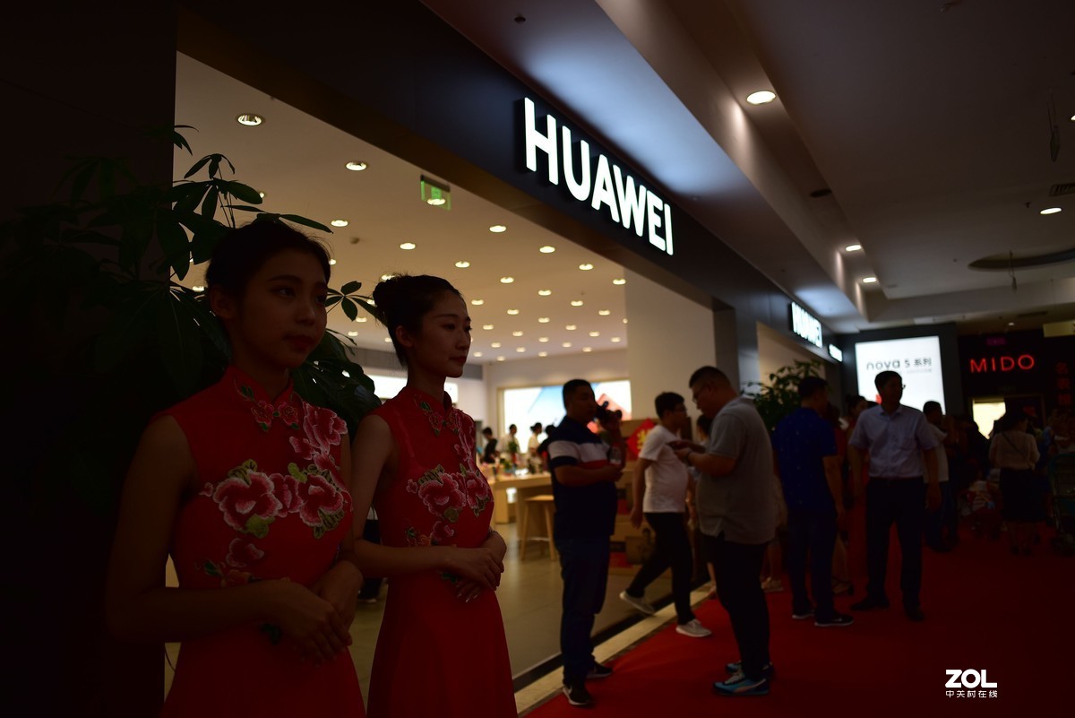 第一次用蔡司镜头，25 2.8，发几张样片，未做任何色彩处理