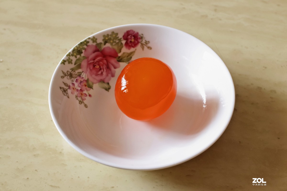 闲啊，包粽子吃