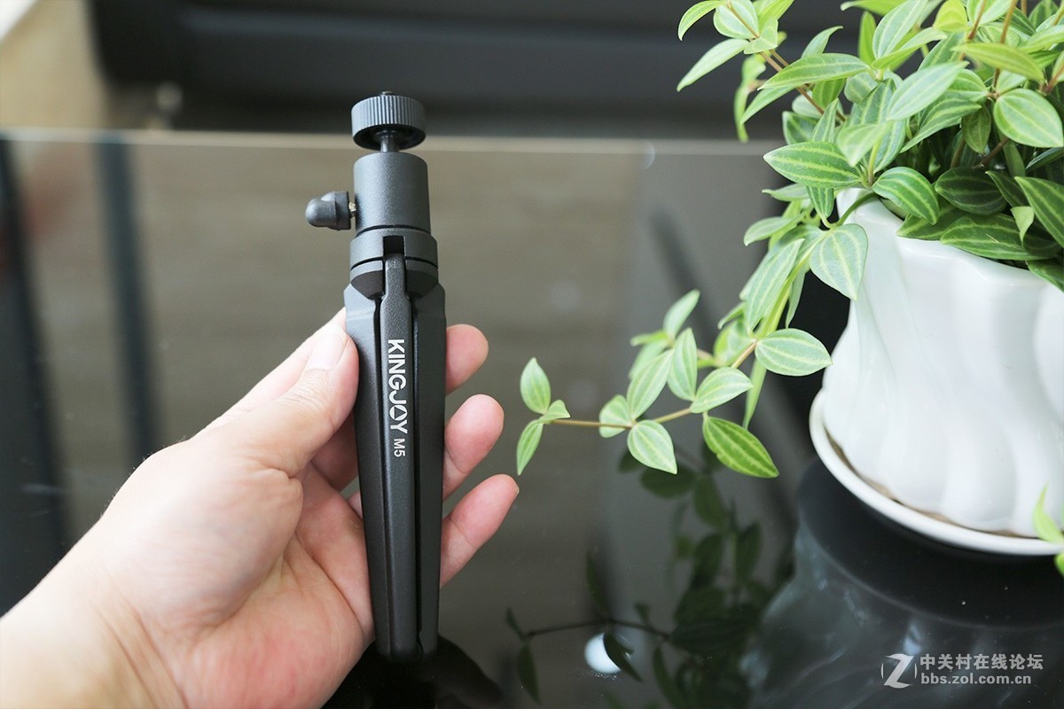 高逼格的钢笔三脚架简单开箱评测