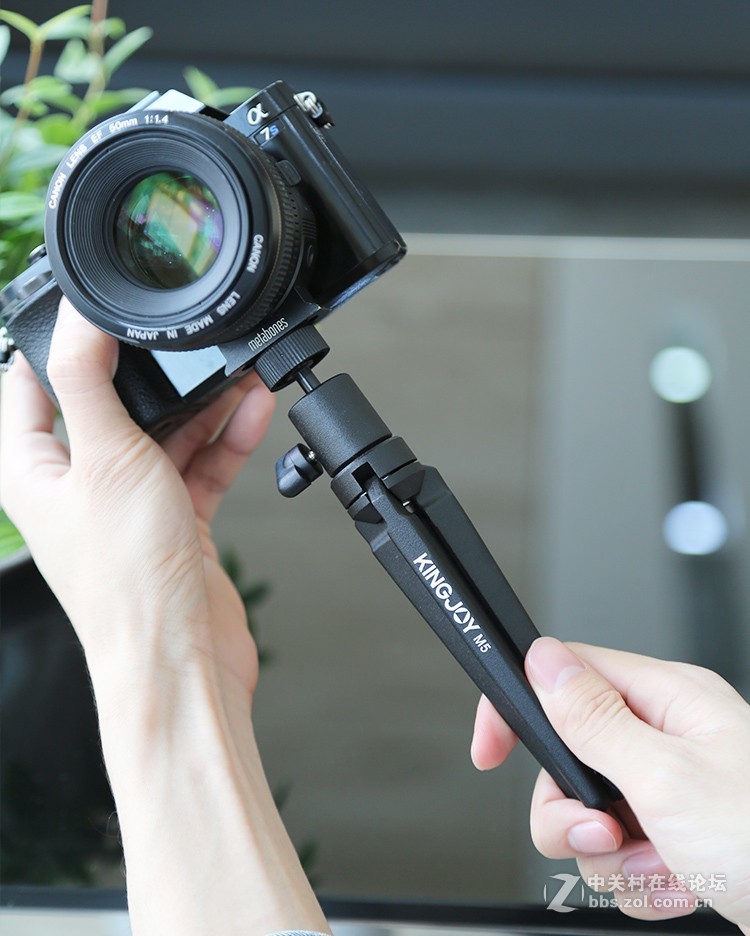 高逼格的钢笔三脚架简单开箱评测