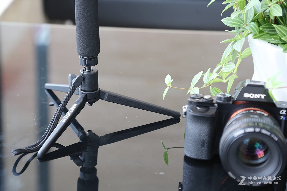 高逼格的钢笔三脚架简单开箱评测