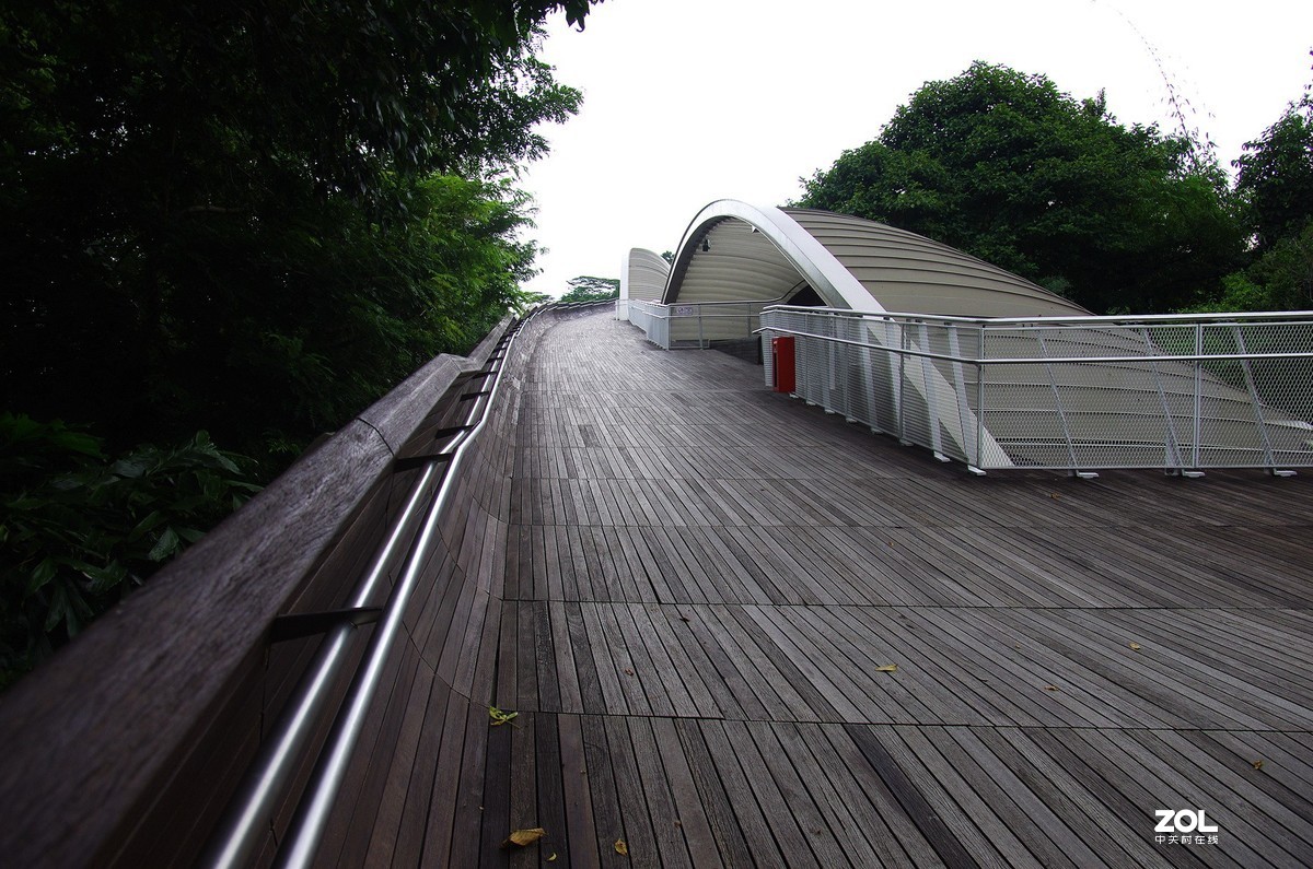 【狮城散记（二十六）】亨德森波浪桥