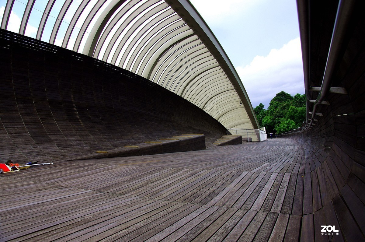 【狮城散记（二十六）】亨德森波浪桥