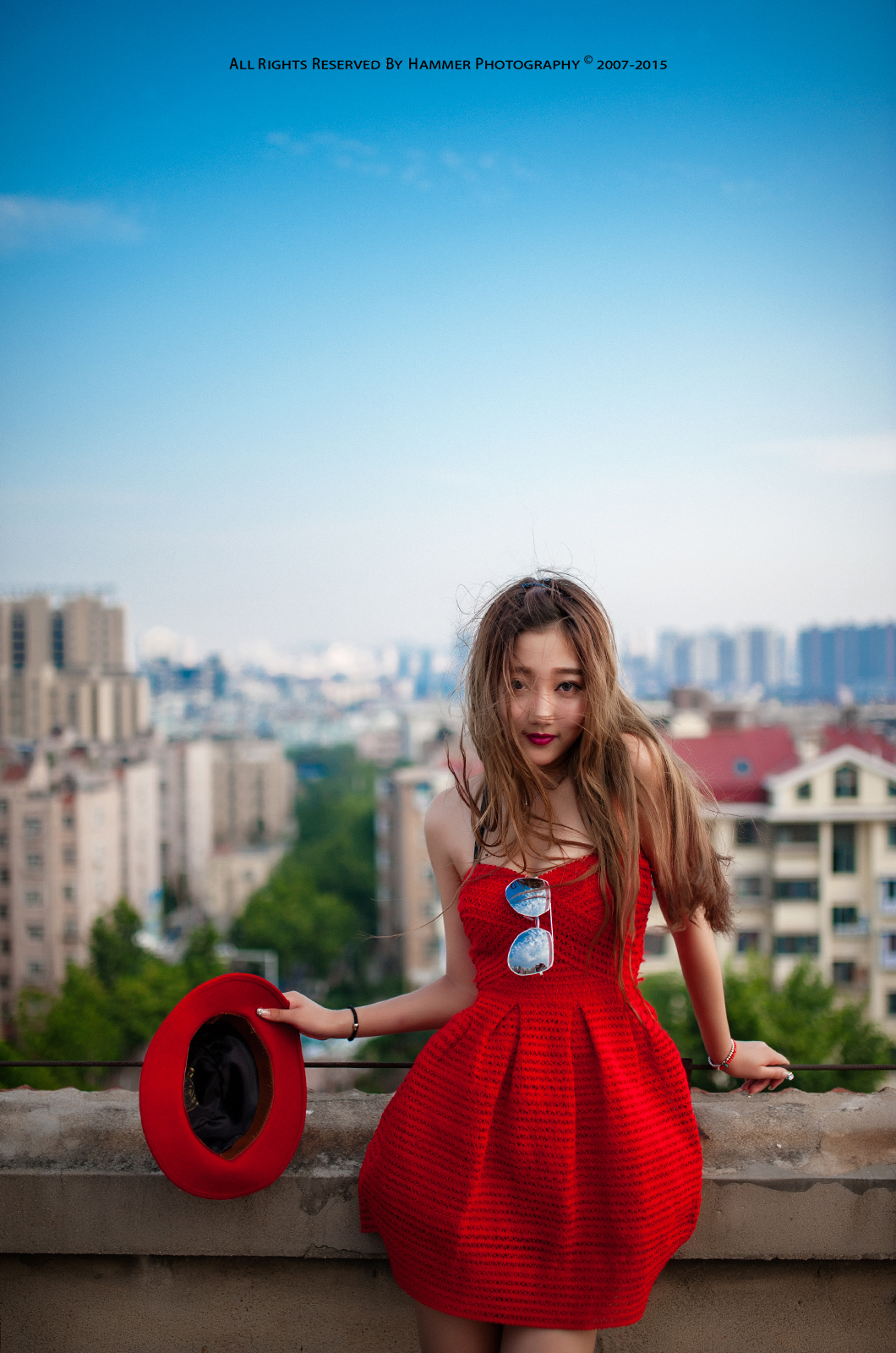 别傻了，一个人的努力，永远也没办法决定两个人的关系。