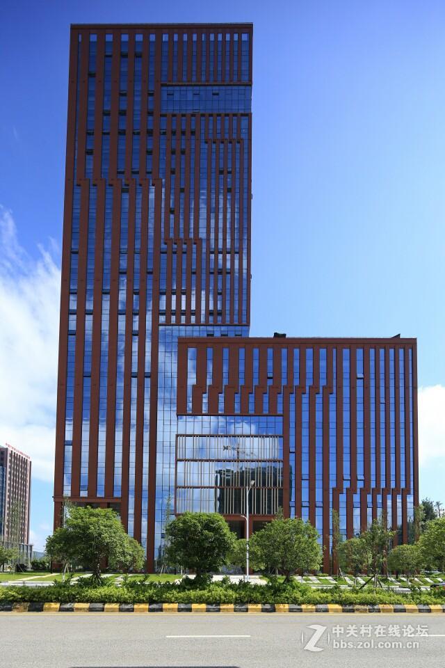 《贵州科学城.世界智谷》小哥哥摄影