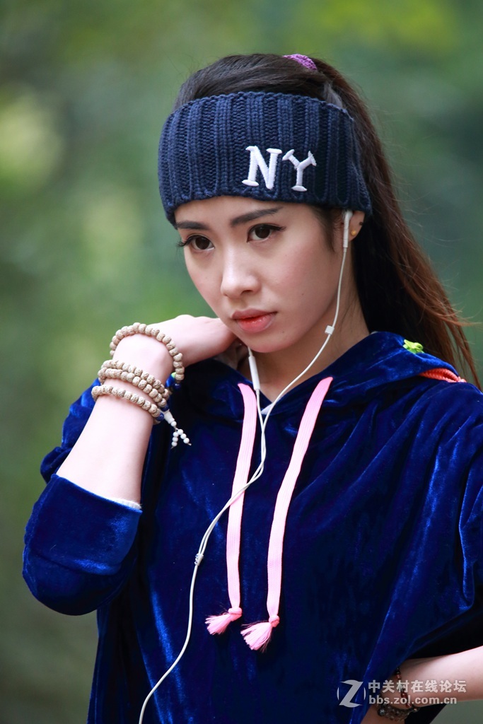 大炮蹭拍MM(腾龙150-600）