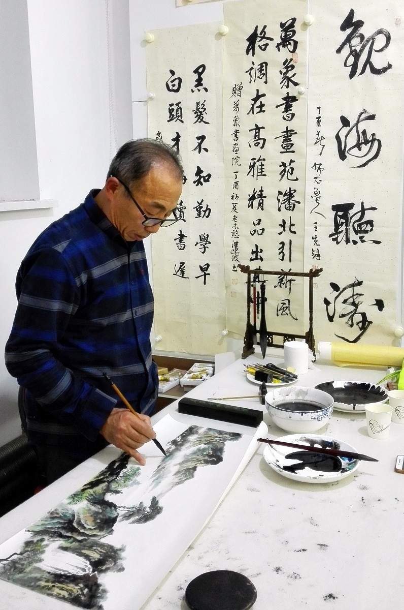 董乾慧老师山水书画系列作品欣赏《大美漓江》