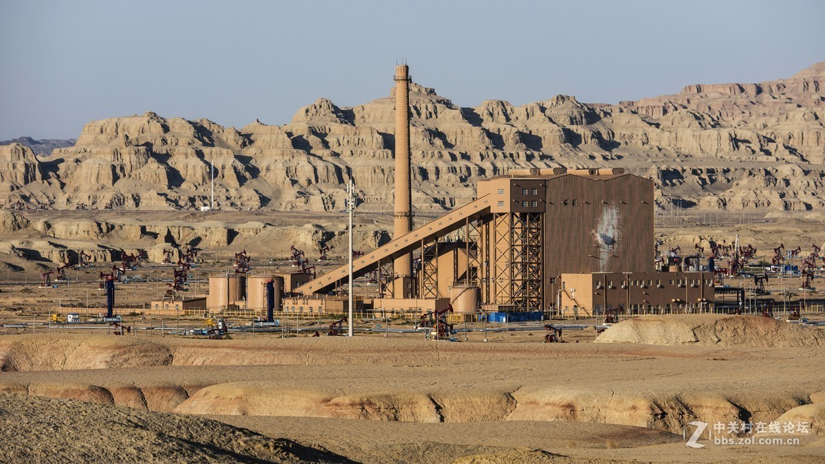 沙漠油田--克拉玛依