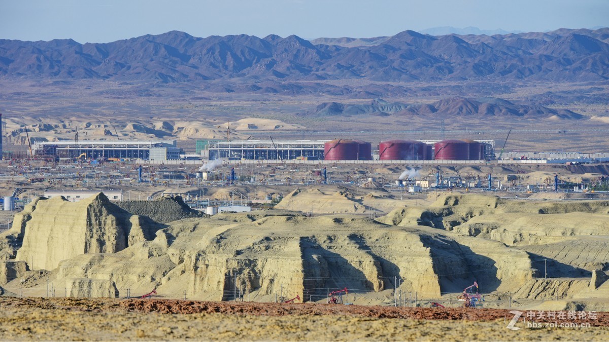 沙漠油田--克拉玛依