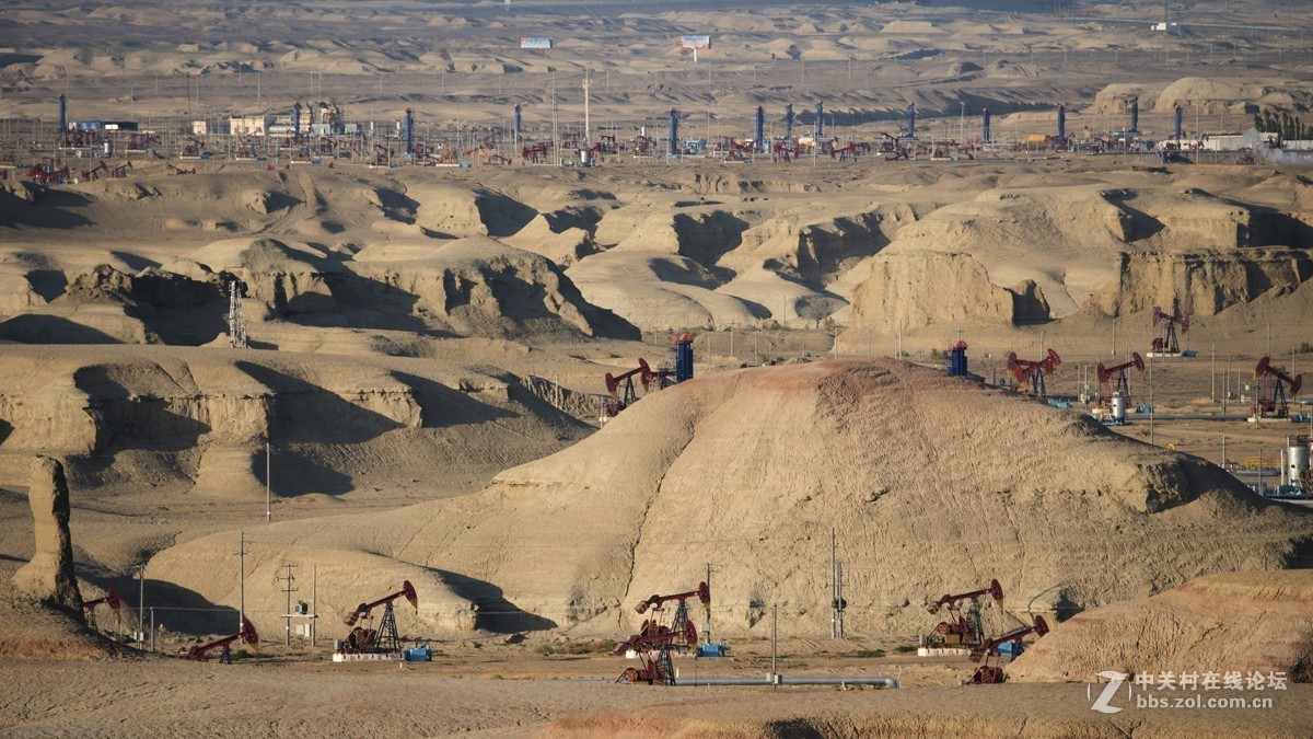 沙漠油田--克拉玛依