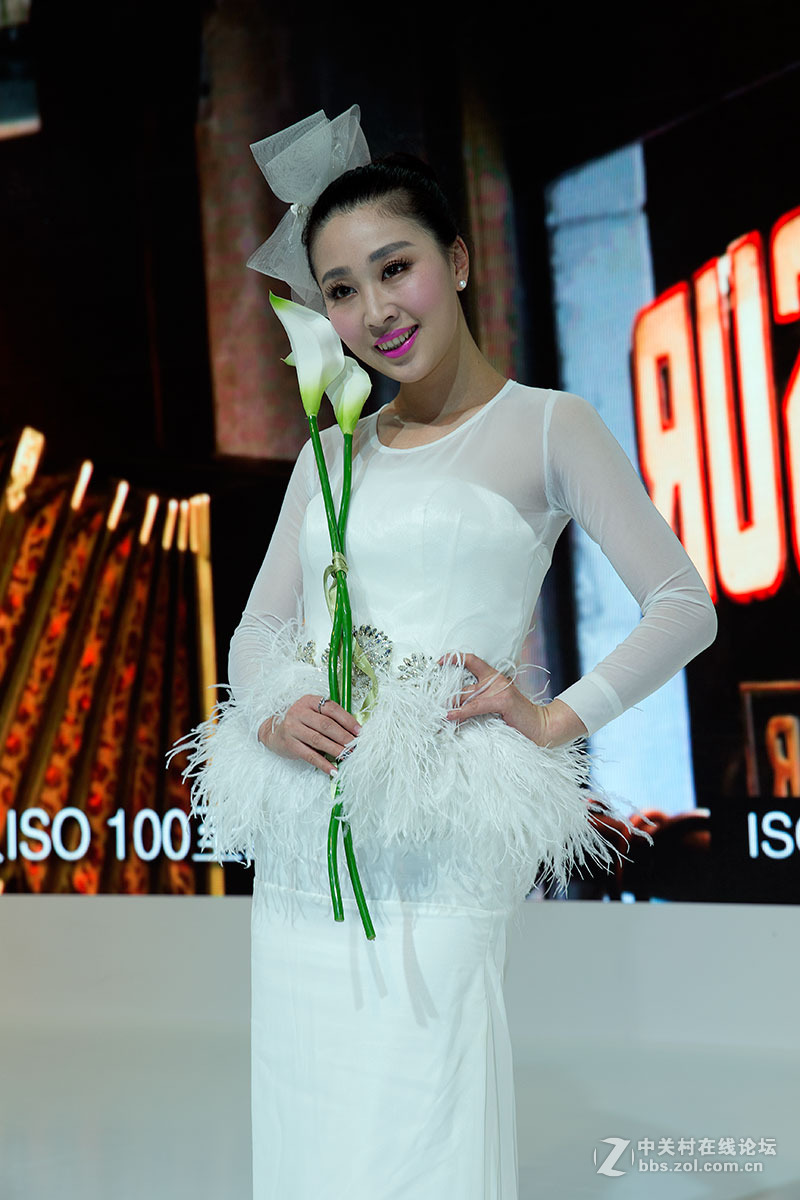 北京摄影器材展人像系列（二）——【超靓白衣女】