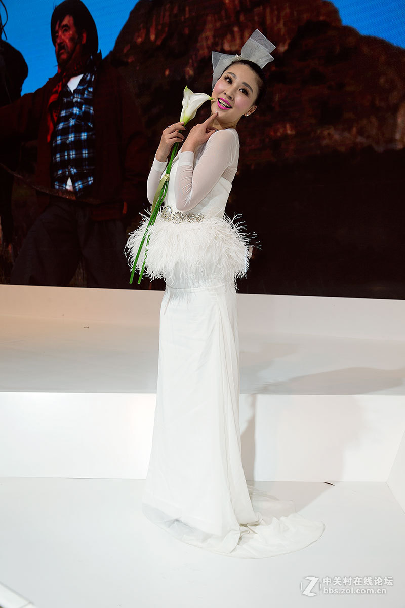 北京摄影器材展人像系列（二）——【超靓白衣女】