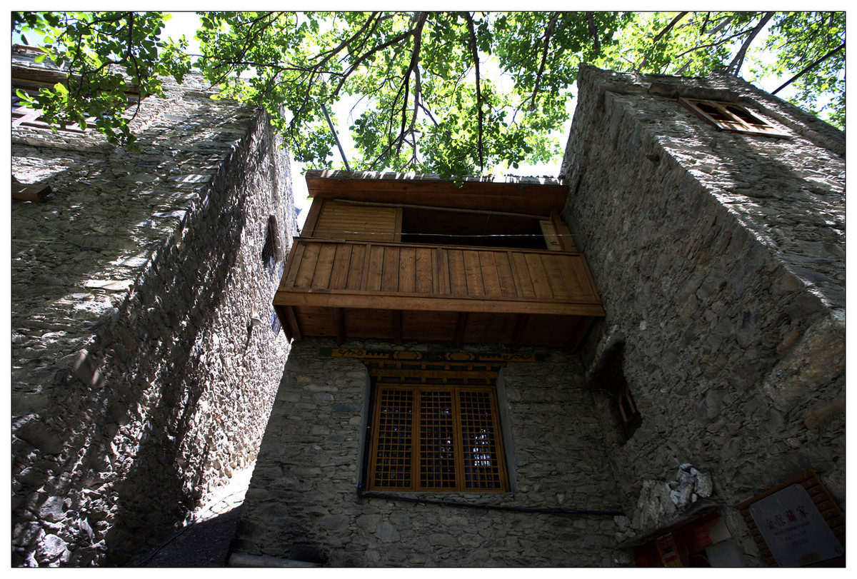 人文纪实阿坝州黑水县的色尔古藏寨二