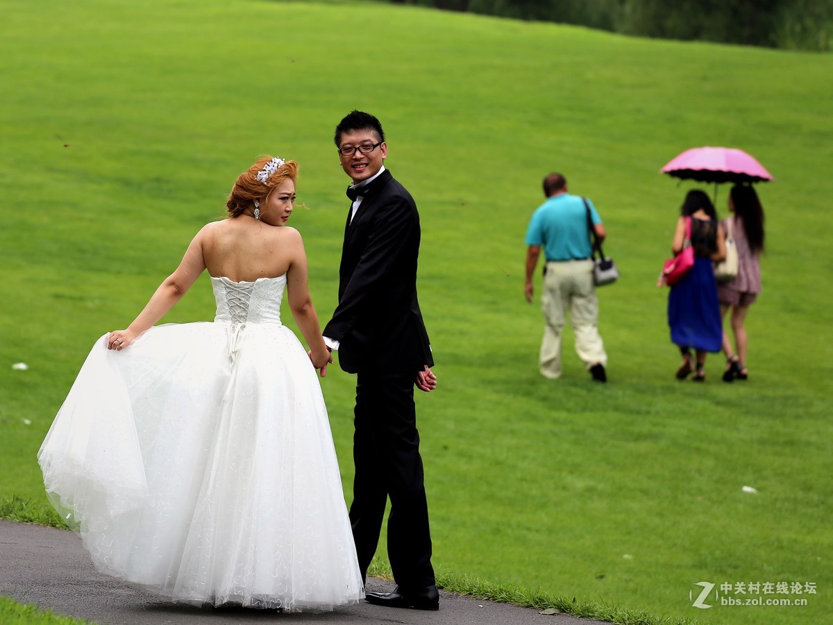 蹭拍人物小片影-----2015.7.28日阴 沈阳浑河南京桥东侧 随拍习作 分享