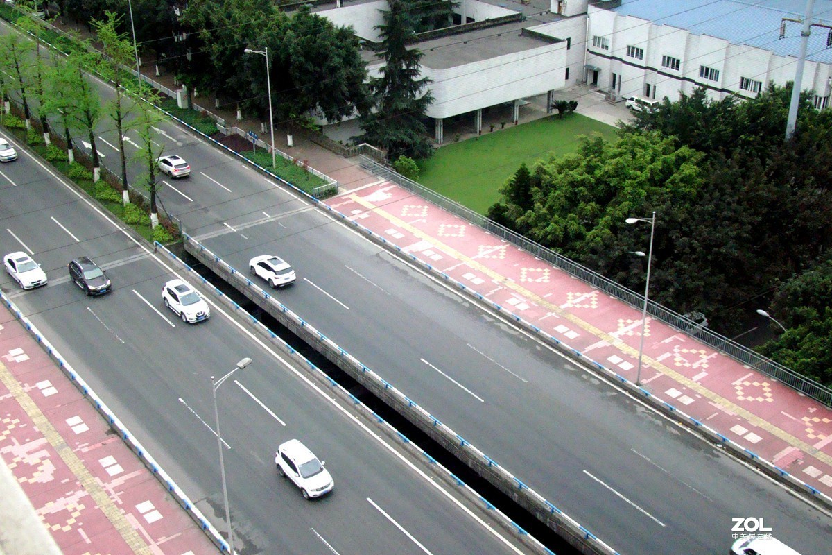 宅家翻出索尼老机H50随手拍摄