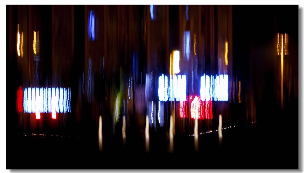 日月争辉（外二幅）