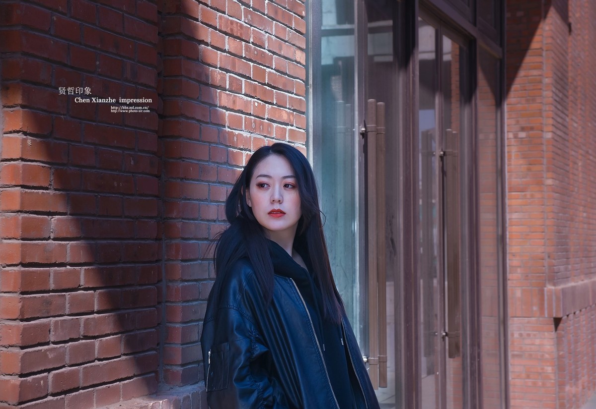 【若有所思】--- 一组习作！