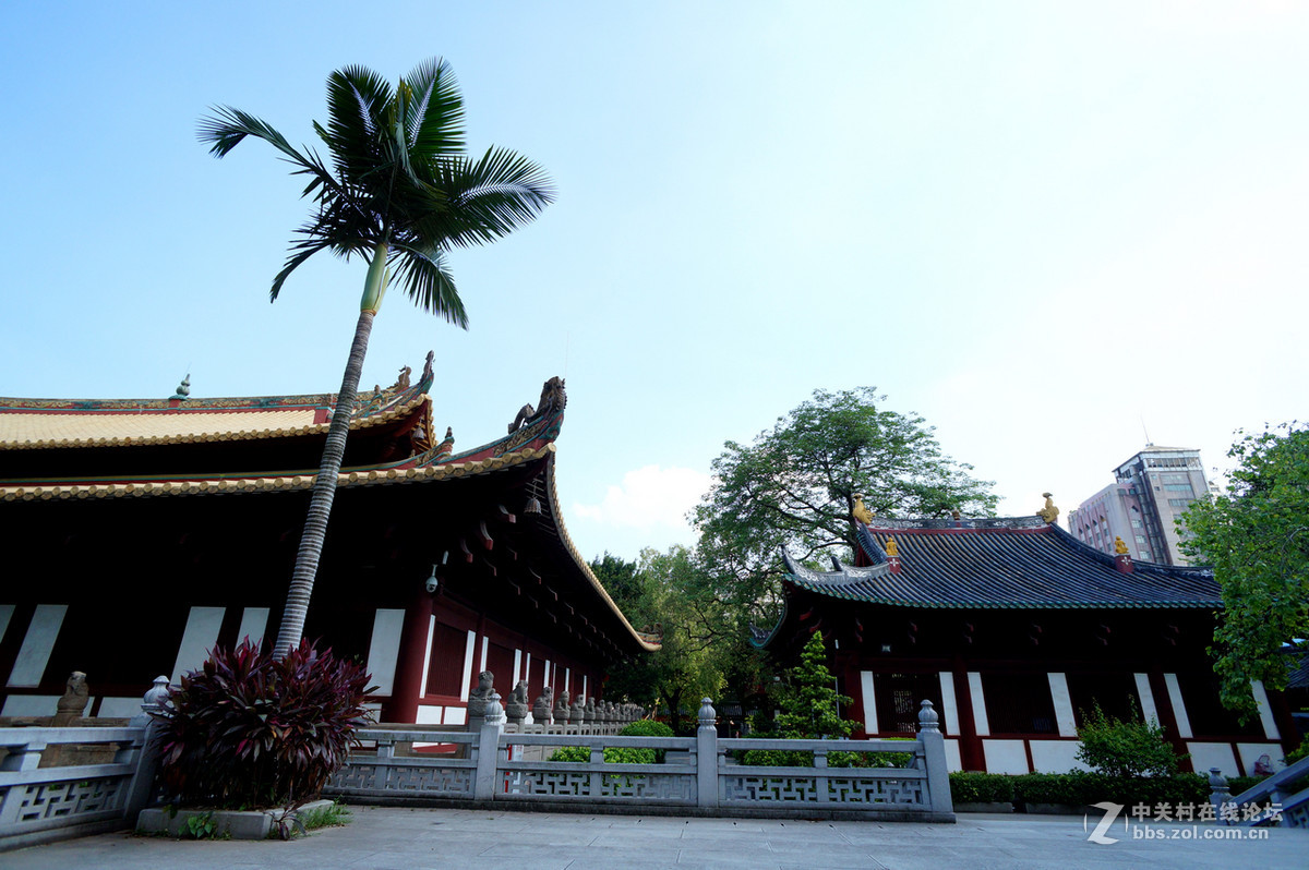 心若清净，无处不清净;心若庄严，无处不庄严;心若佛国，无处不佛国。