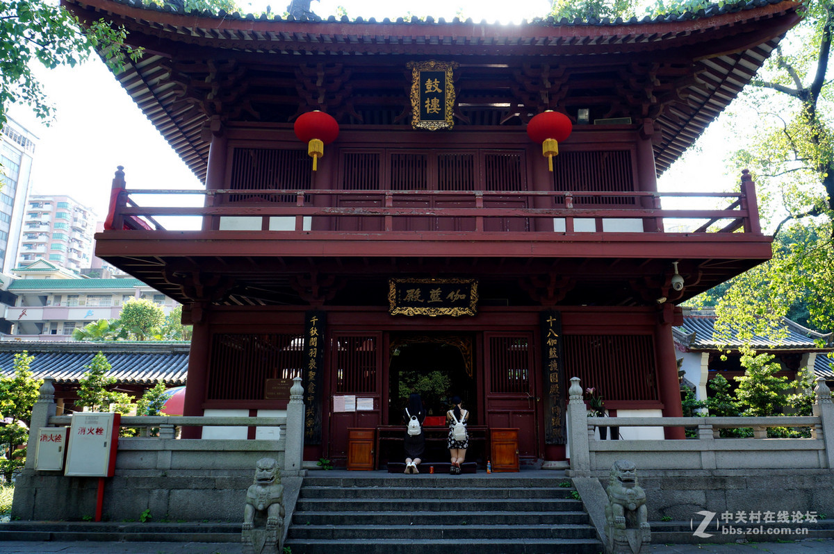 心若清净，无处不清净;心若庄严，无处不庄严;心若佛国，无处不佛国。