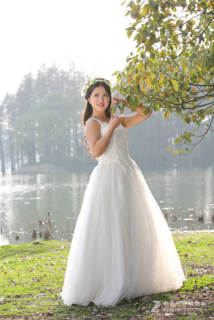 婚纱美女