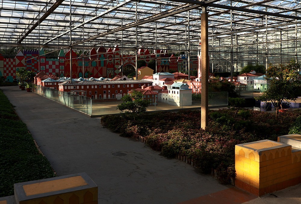 幻城仙境（1）爱丽丝大人国和小人国----拍摄于天津滨海生态农业科技园区