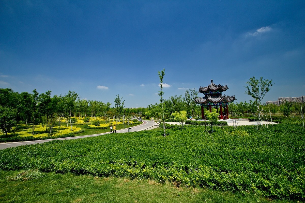 春末夏初的华山风景区