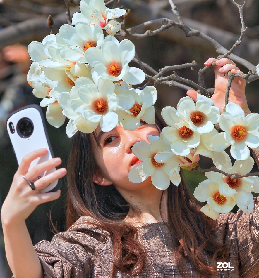 公园随拍还是《兰花与美女》又是一大堆妹子！哈哈！！