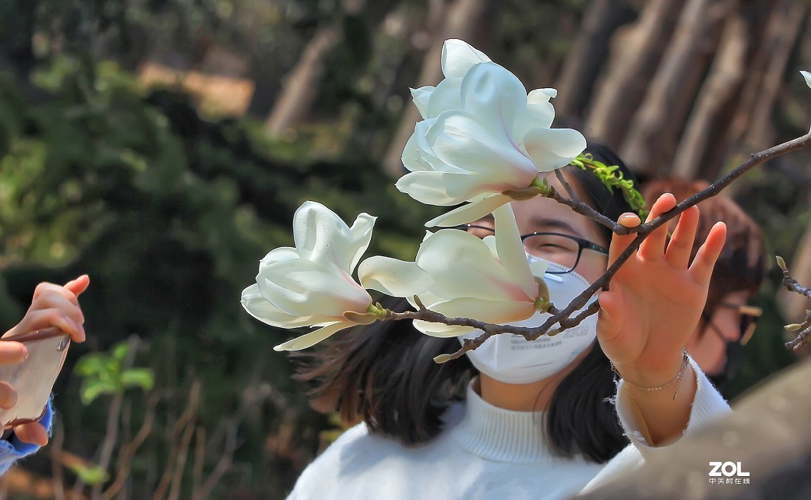 公园随拍还是《兰花与美女》又是一大堆妹子！哈哈！！