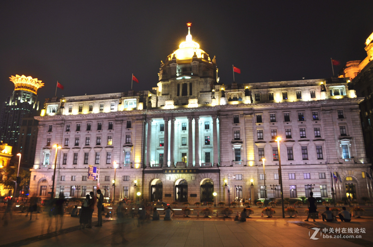 上海外滩万国建筑群璀璨夜景