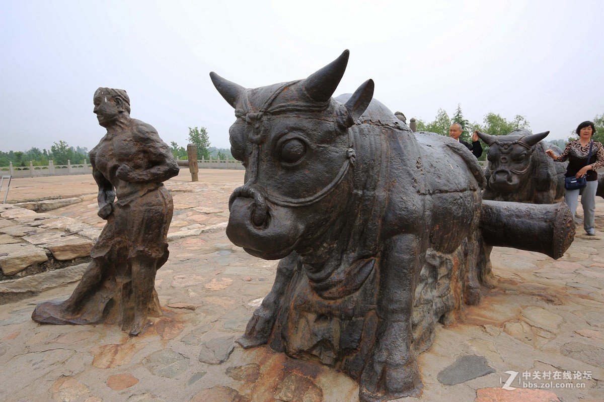 山西济州唐代黄河大铁牛