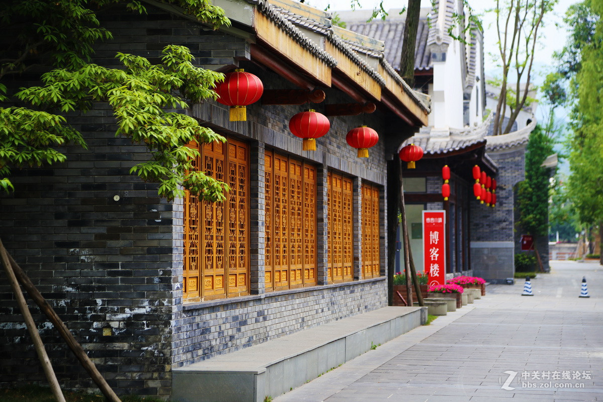 周末郊游成都龙泉博客小镇随拍几张