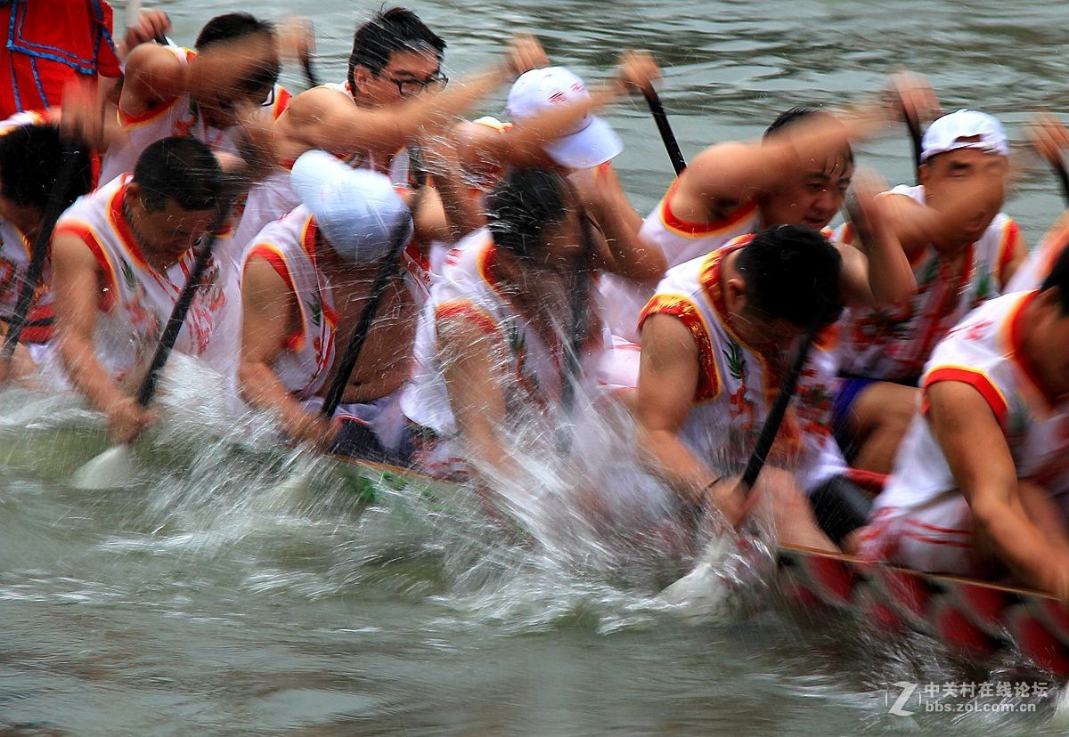 端午节划龙舟2
