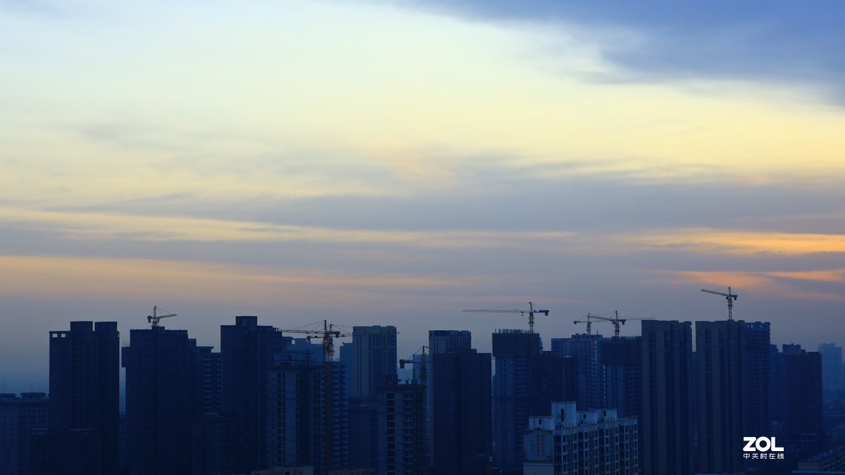 城市和大山