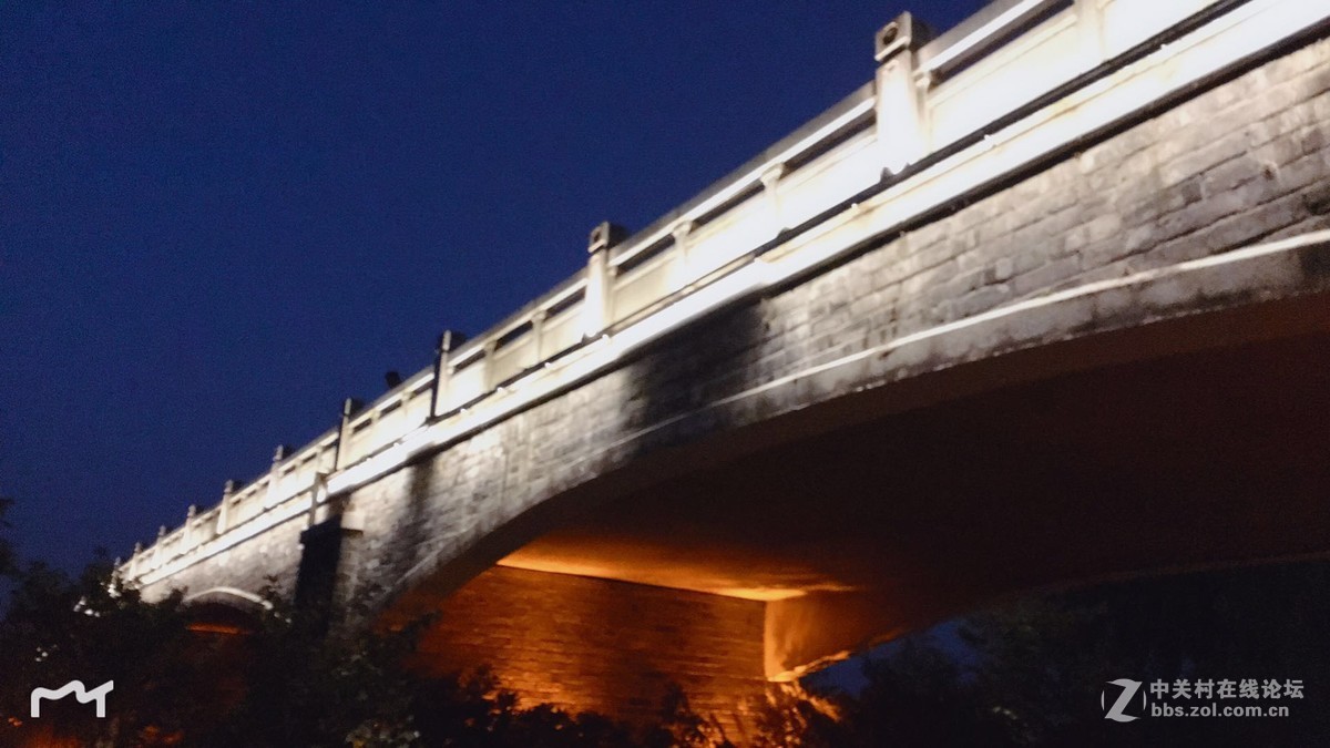 玄武湖，请大家给予指导。