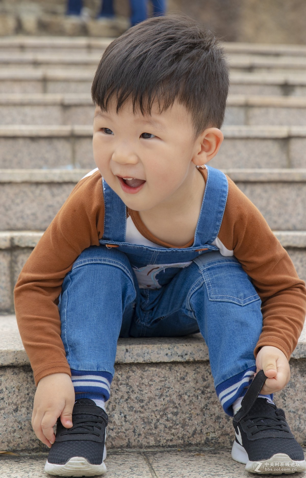 摸索EOS R 转接EF24-70和EF85-1.2