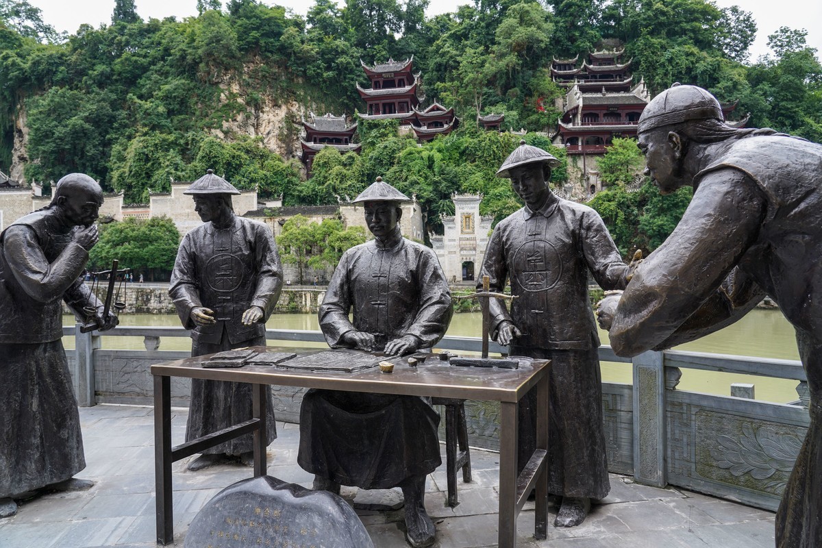 a7Rm3+FE 24-105mm F 4.0 G OSS ( 镇远古城试机随拍 )