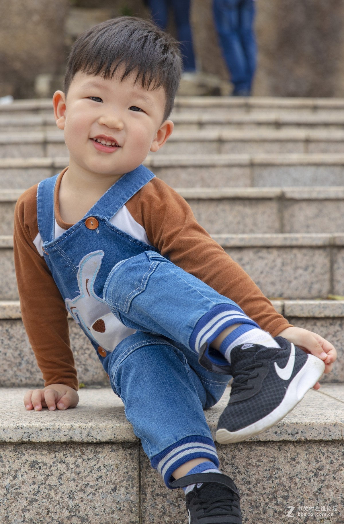 摸索EOS R 转接EF24-70和EF85-1.2