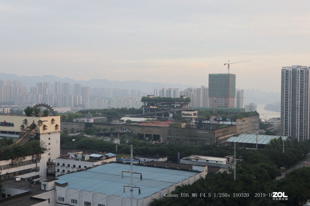 天睛了，带上EOS M6套机随意扫街