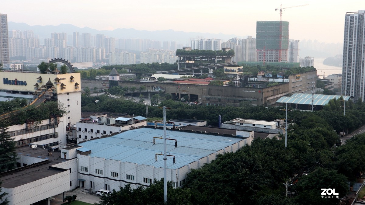 天睛了，带上EOS M6套机随意扫街