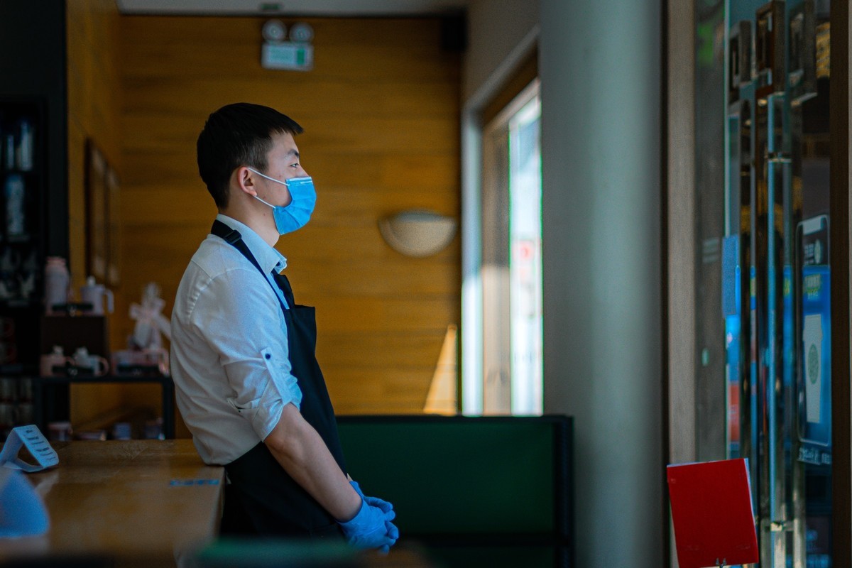 Z50 + 尼康 50/1.4G 扫街城隍庙